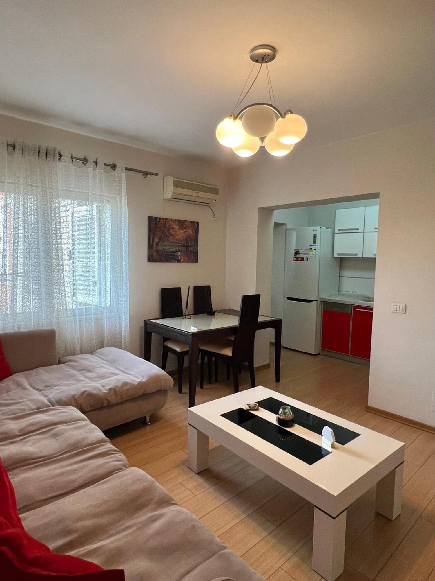 Blloku Family Apartment Tirana Exteriör bild